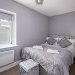 Ocean View Apartments - Chelsea